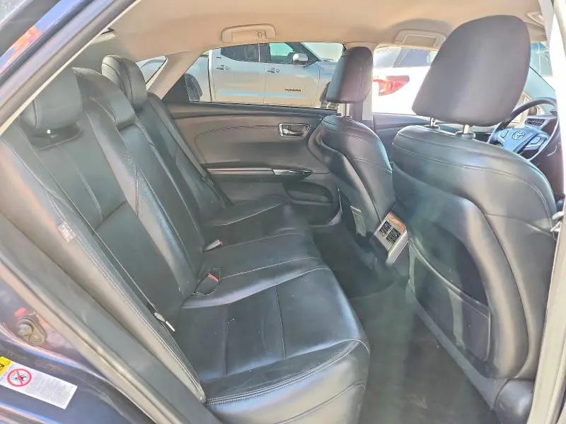 2015 TOYOTA AVALON XLE  