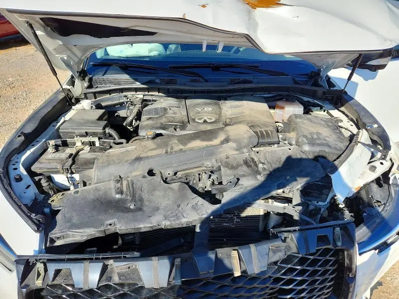 2021 INFINITI QX80 LUXE  