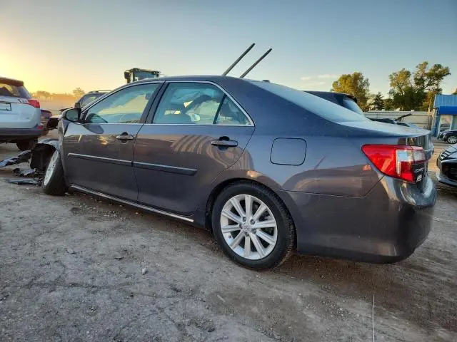2014 TOYOTA CAMRY SE  