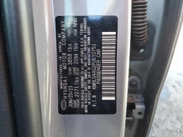 2023 HYUNDAI ELANTRA SEL  