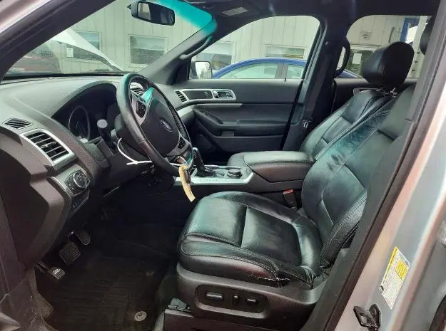 2015 FORD EXPLORER XLT  