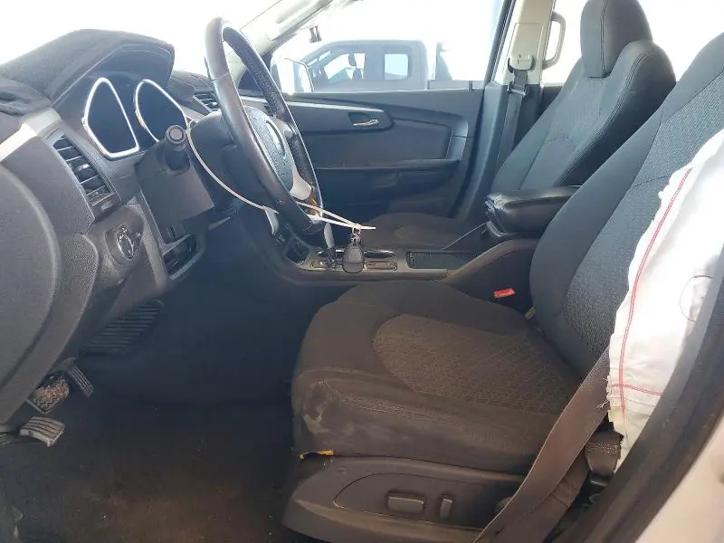 2012 CHEVROLET TRAVERSE LT  