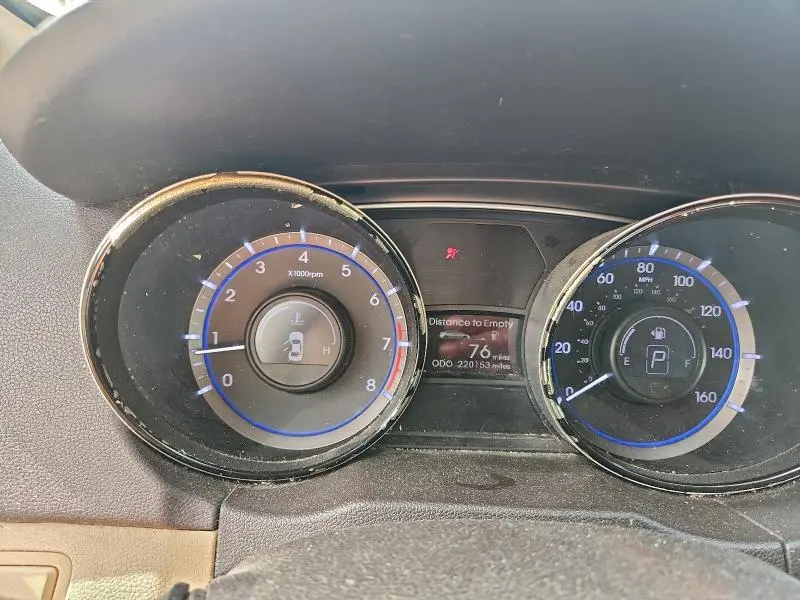 2013 HYUNDAI SONATA GLS  