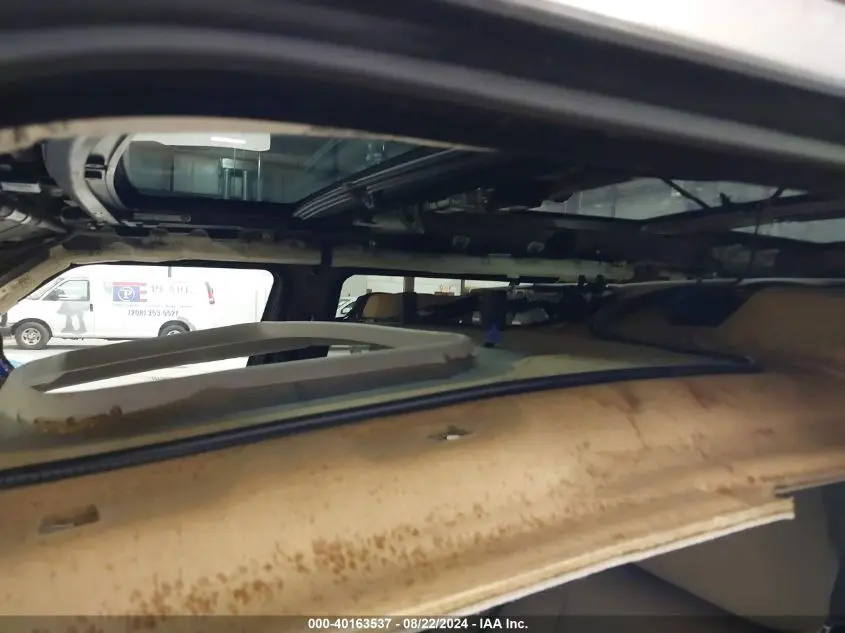 2015 LAND ROVER LR4  