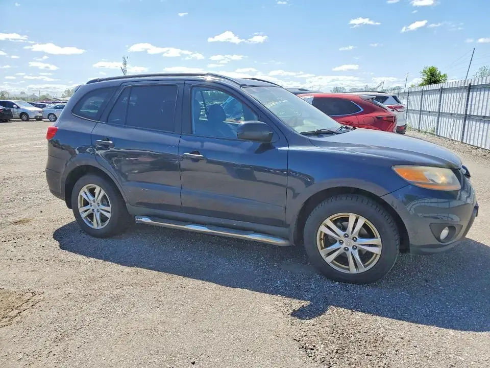 2011 HYUNDAI SANTA FE GLS  