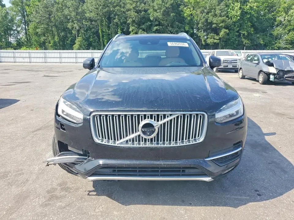 2018 VOLVO XC90 T6  