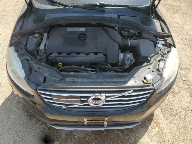 2016 VOLVO XC60 T6 PLATINUM  