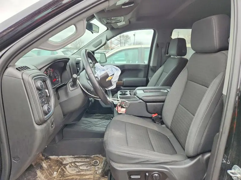 2021 CHEVROLET SILVERADO K1500 LT  