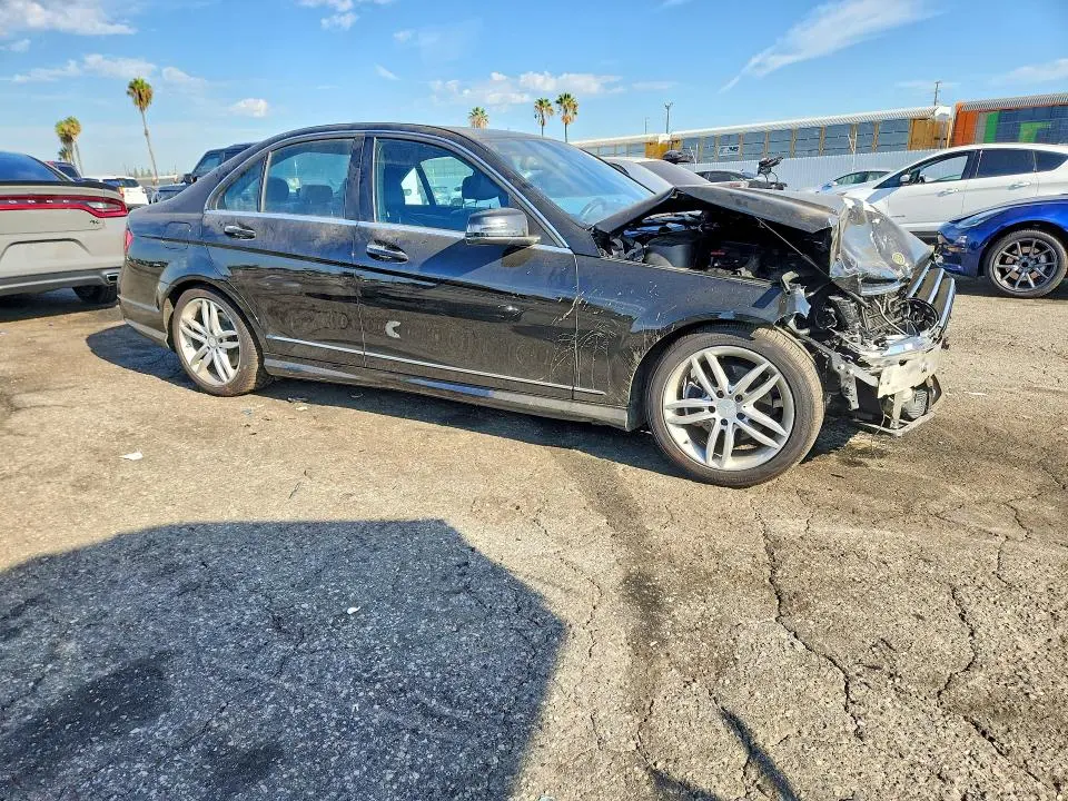 2014 MERCEDES-BENZ C 250  