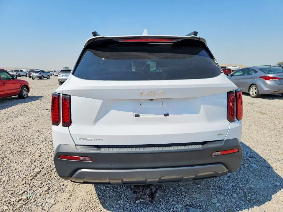 2023 KIA SORENTO S  