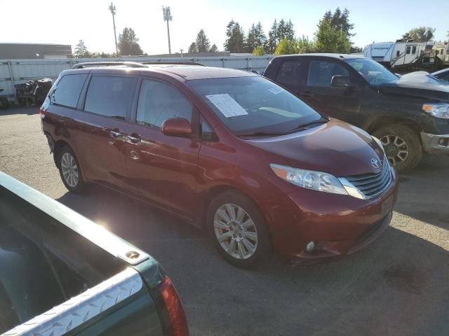 2012 TOYOTA SIENNA XLE