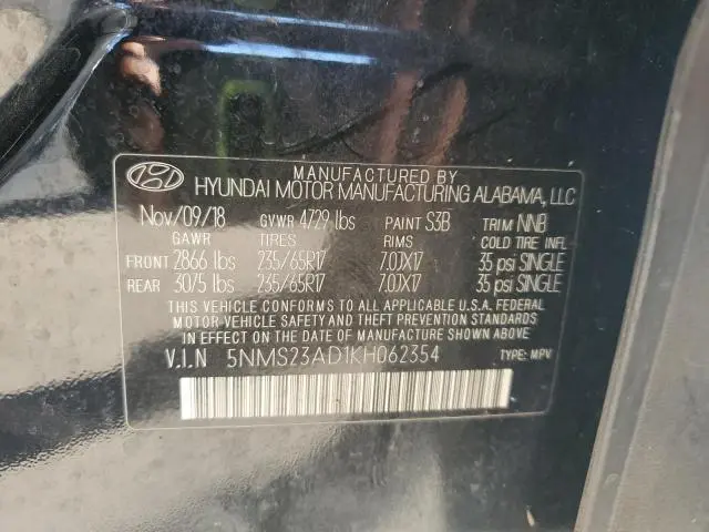 2019 HYUNDAI SANTA FE SE  