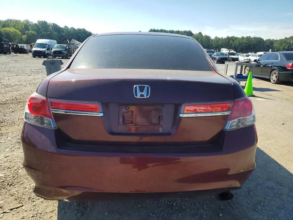 2012 HONDA ACCORD LX  