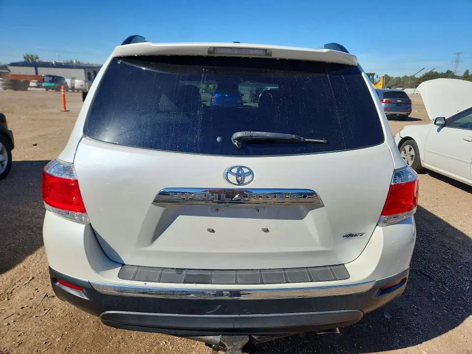 2012 TOYOTA HIGHLANDER LIMITED  