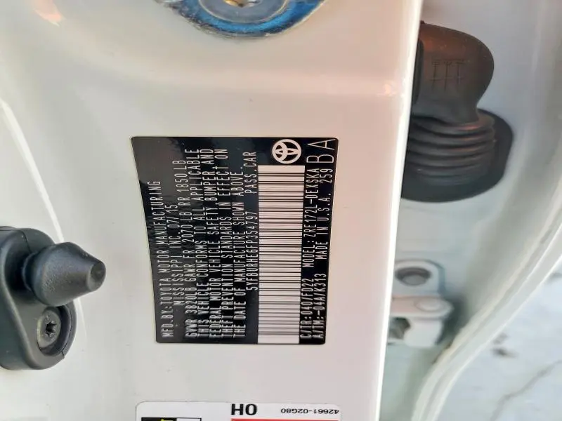 2015 TOYOTA COROLLA S PLUS  