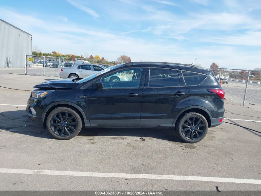 2019 FORD ESCAPE SE