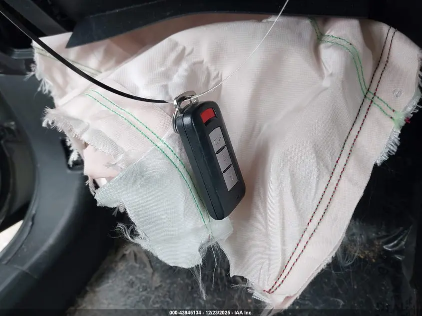 2020 MITSUBISHI OUTLANDER  