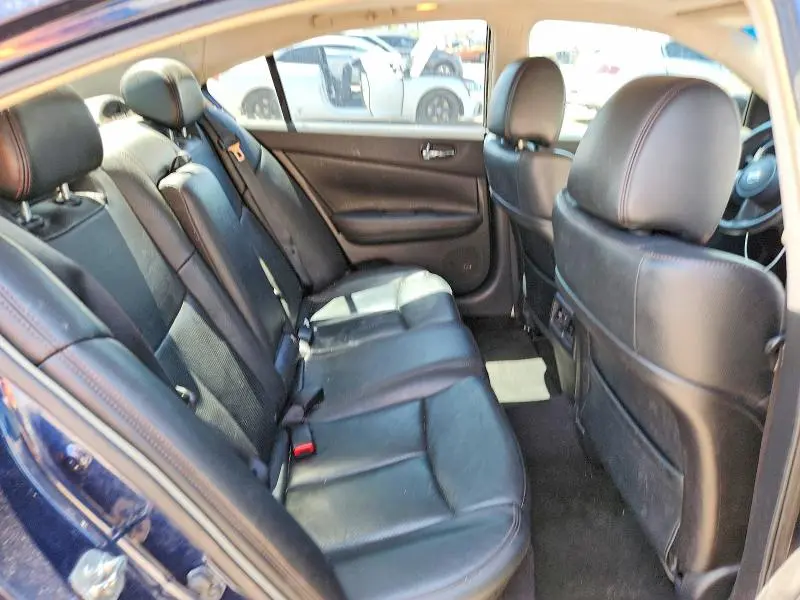 2014 NISSAN MAXIMA 3.5 SV  