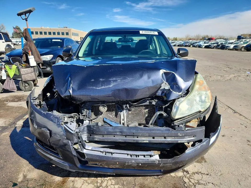 2011 SUBARU LEGACY 2.5I  