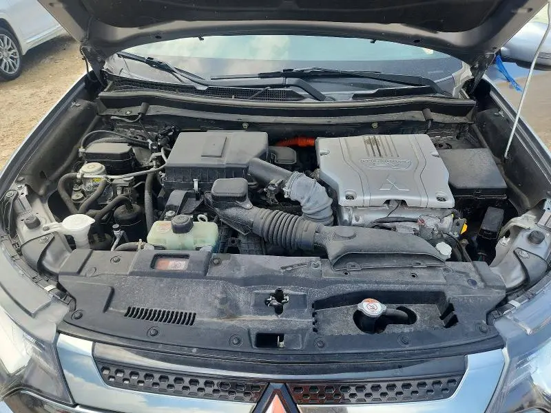 2020 MITSUBISHI OUTLANDER SEL  