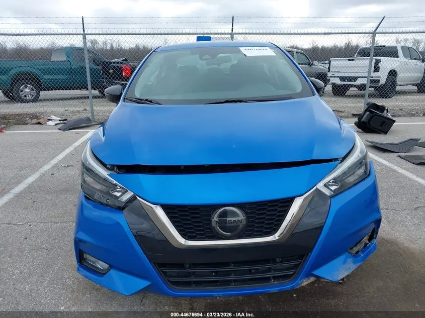 2021 NISSAN VERSA SR XTRONIC CVT