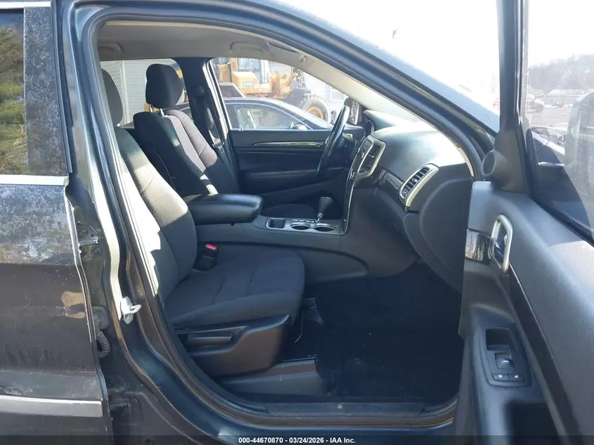 2011 JEEP GRAND CHEROKEE LAREDO