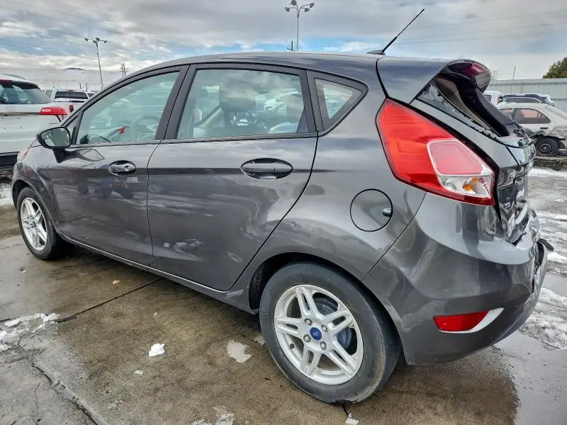 2018 FORD FIESTA SE  