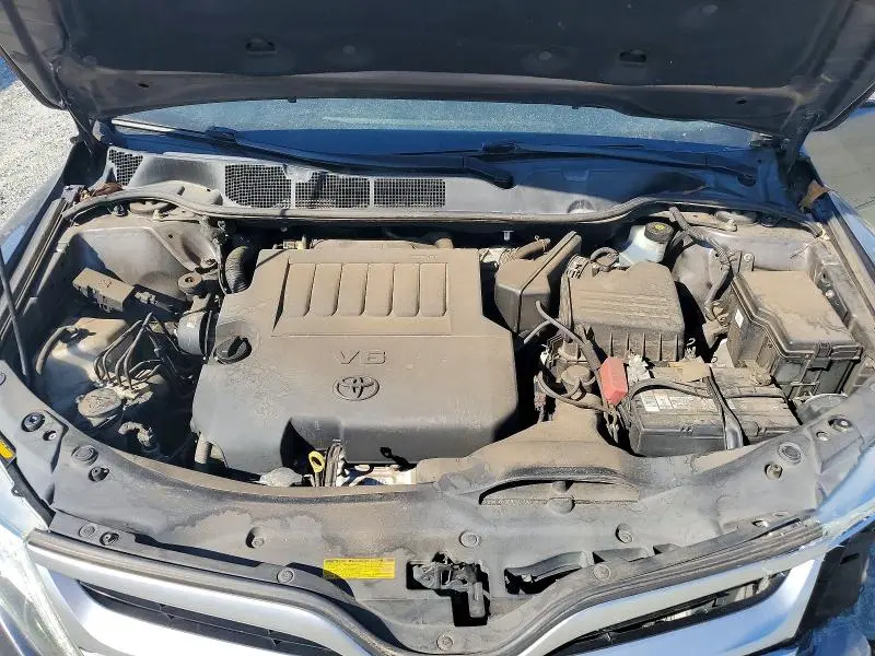 2013 TOYOTA VENZA LIMITED  