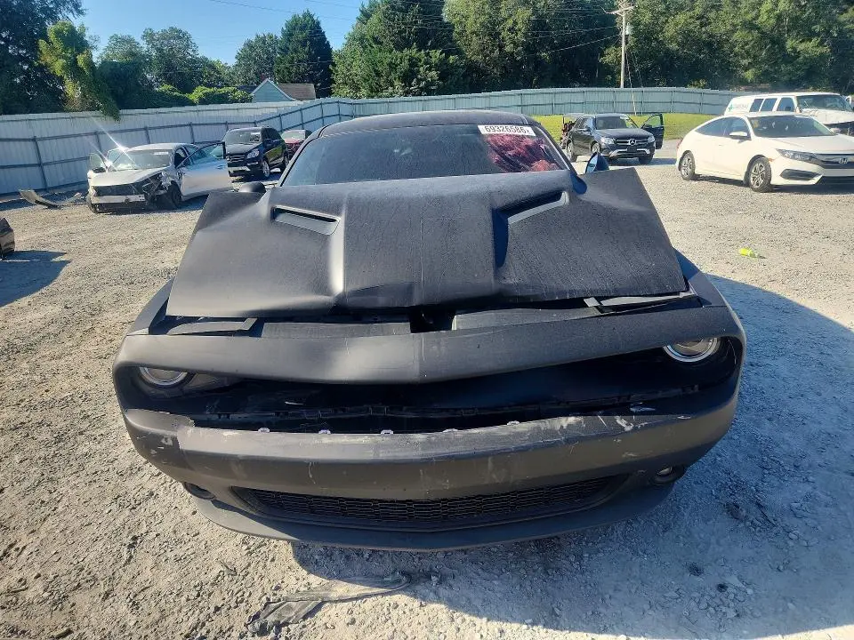 2019 DODGE CHALLENGER SXT  