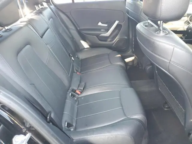 2019 MERCEDES-BENZ A 220  