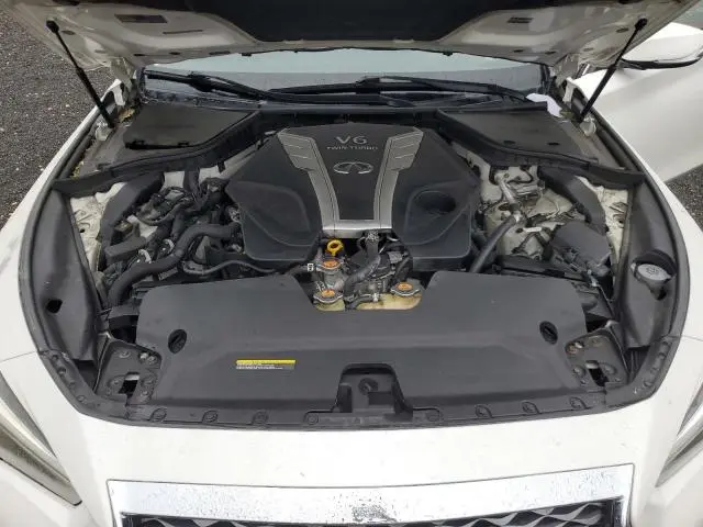 2018 INFINITI Q50 LUXE  