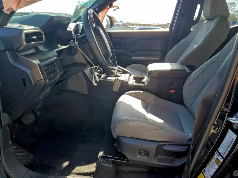 2025 TOYOTA TACOMA DOUBLE CAB  