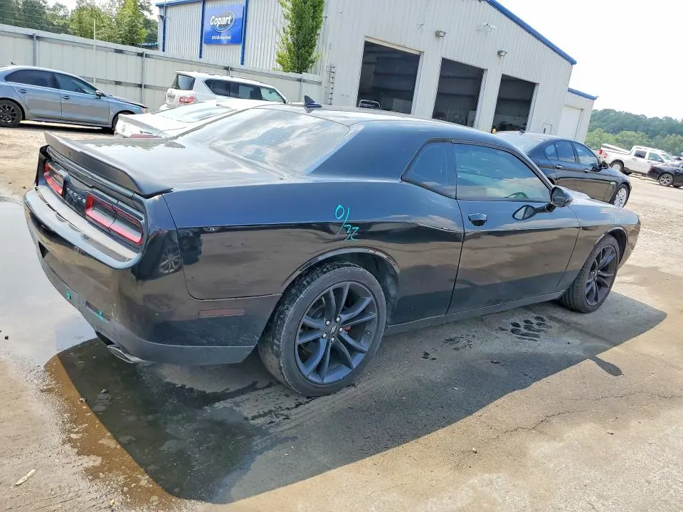 2018 DODGE CHALLENGER SXT  