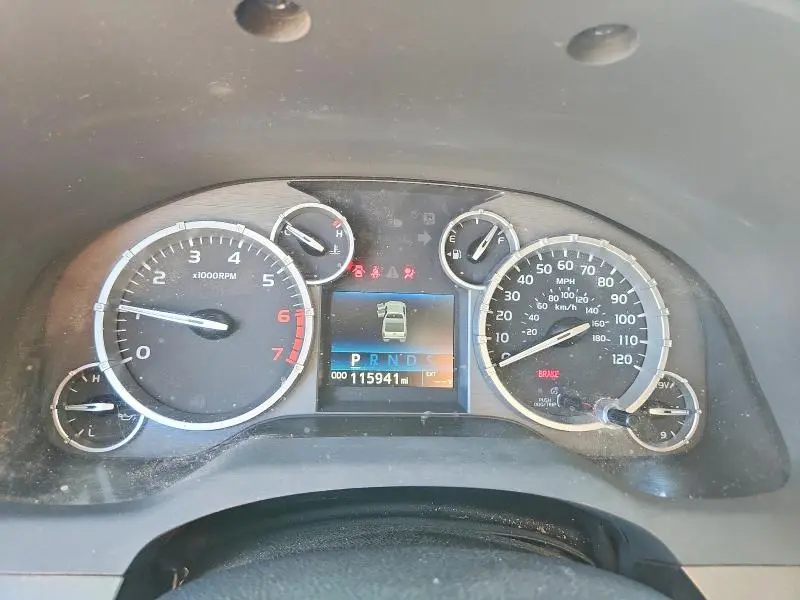 2016 TOYOTA TUNDRA SR5  