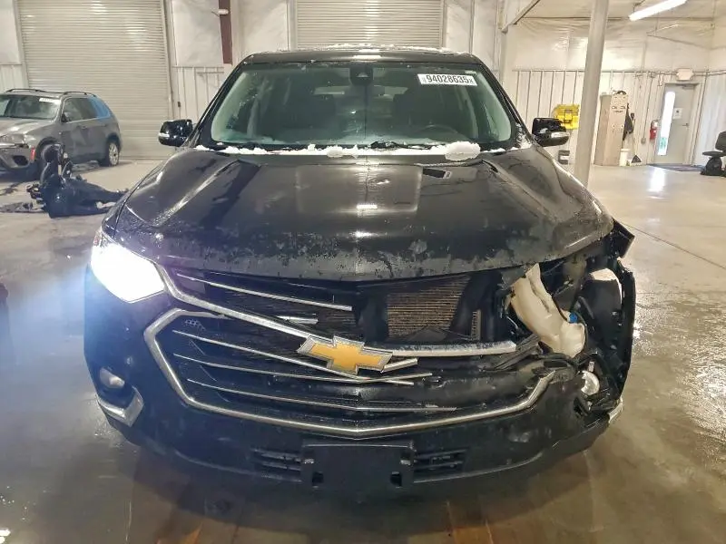 2020 CHEVROLET TRAVERSE LT  