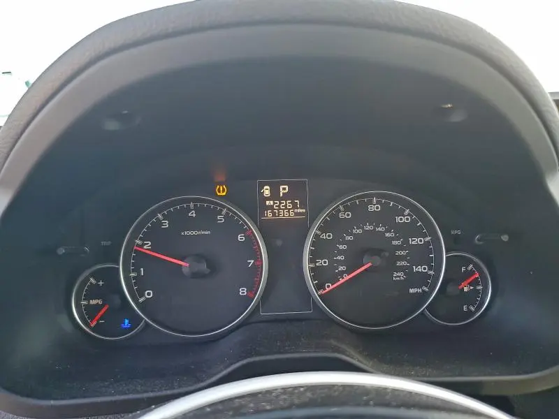 2013 SUBARU LEGACY 2.5I PREMIUM  