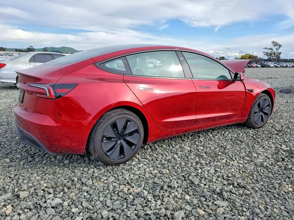 2025 TESLA MODEL 3   