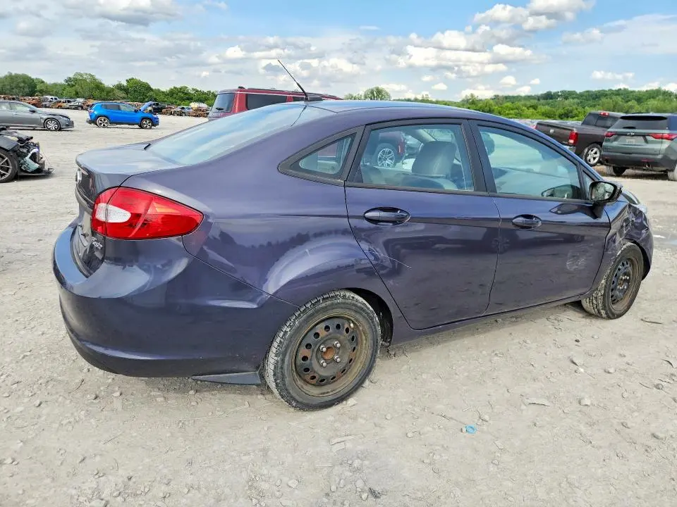 2013 FORD FIESTA   