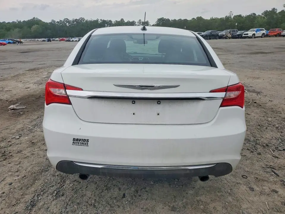 2014 CHRYSLER 200 LIMITED  