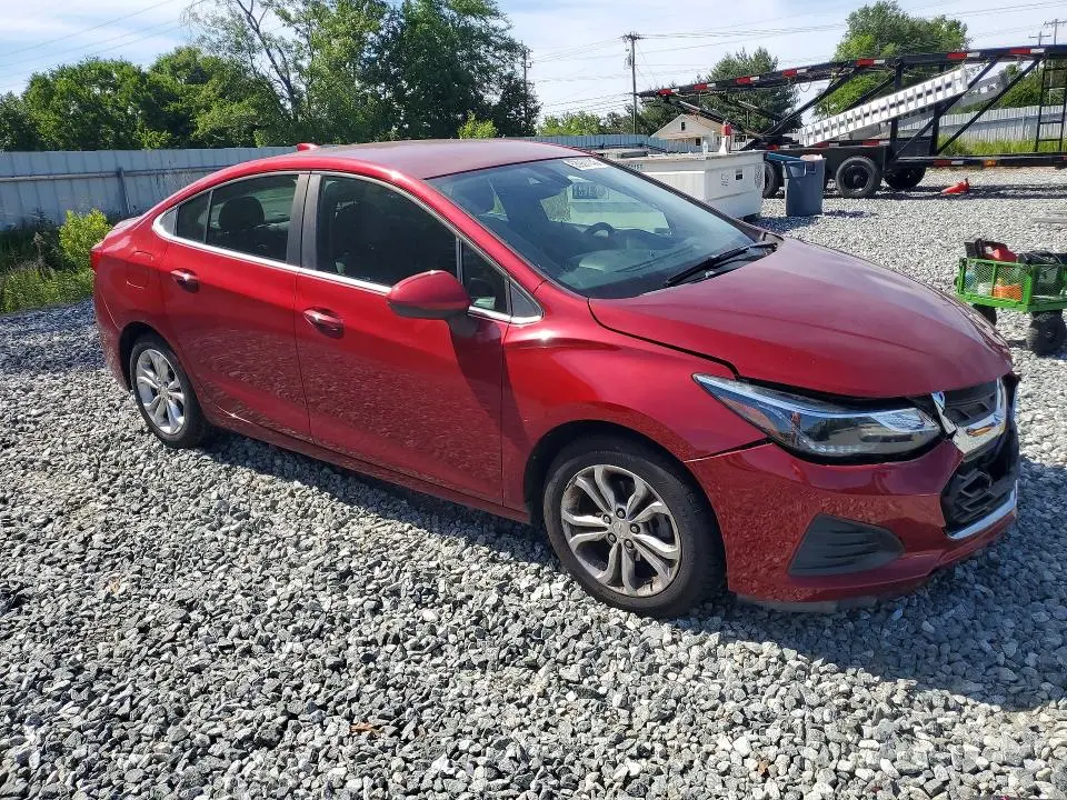 2019 CHEVROLET CRUZE LT  