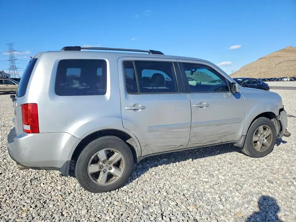 2011 HONDA PILOT EXL  