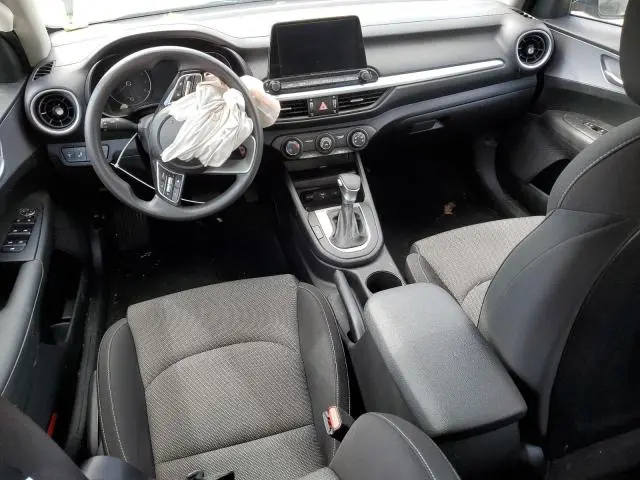 2024 KIA FORTE LX  