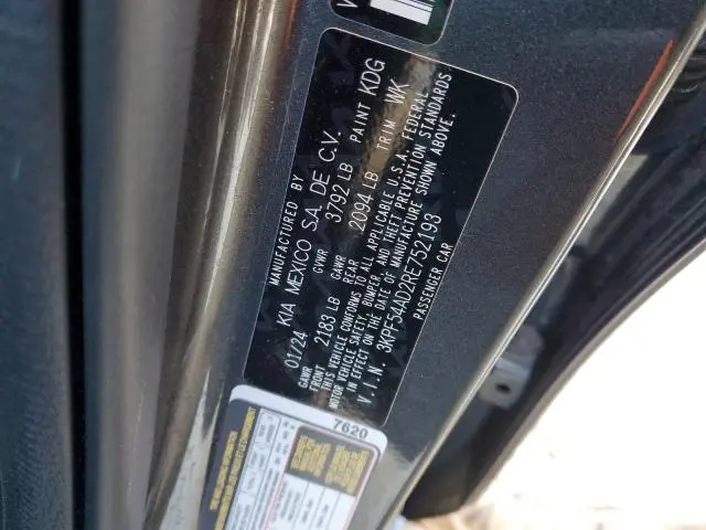 2024 KIA FORTE GT LINE  