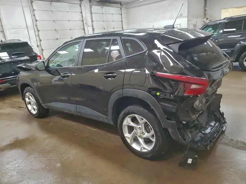 2025 CHEVROLET TRAX LS  