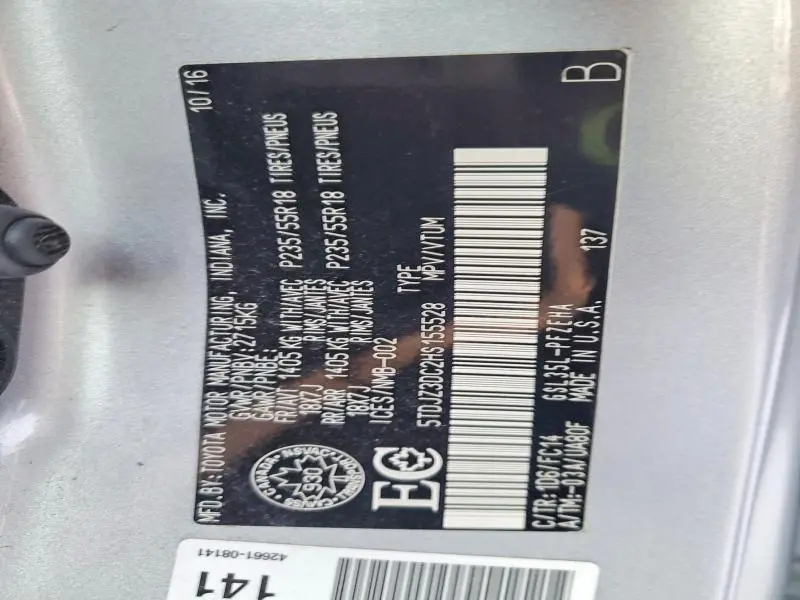 2017 TOYOTA SIENNA LE  