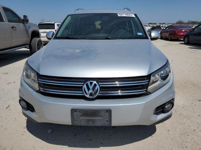 2015 VOLKSWAGEN TIGUAN S