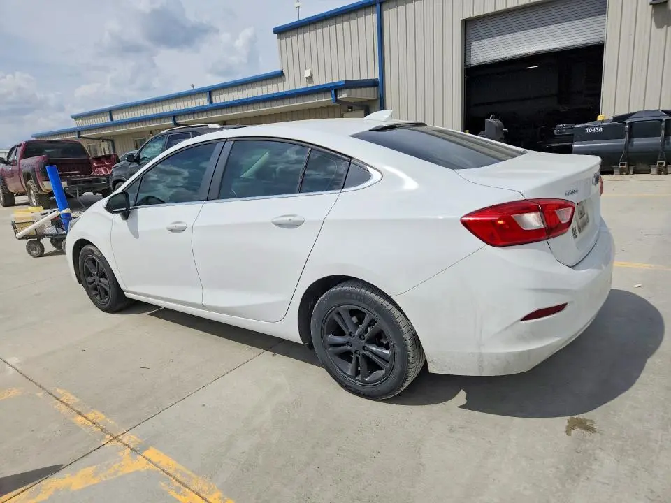 2018 CHEVROLET CRUZE LT  