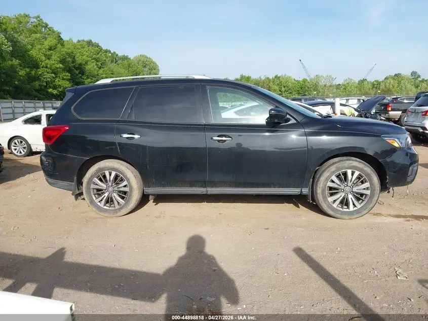 2018 NISSAN PATHFINDER SL