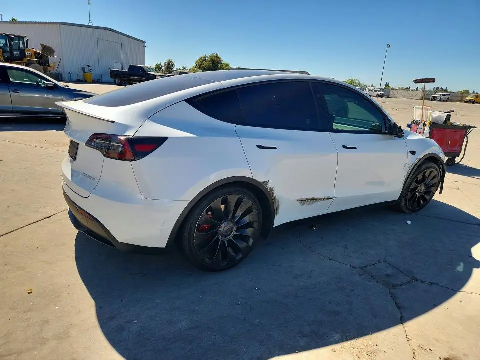 2023 TESLA MODEL Y   