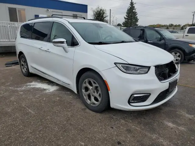 2022 CHRYSLER PACIFICA LIMITED  